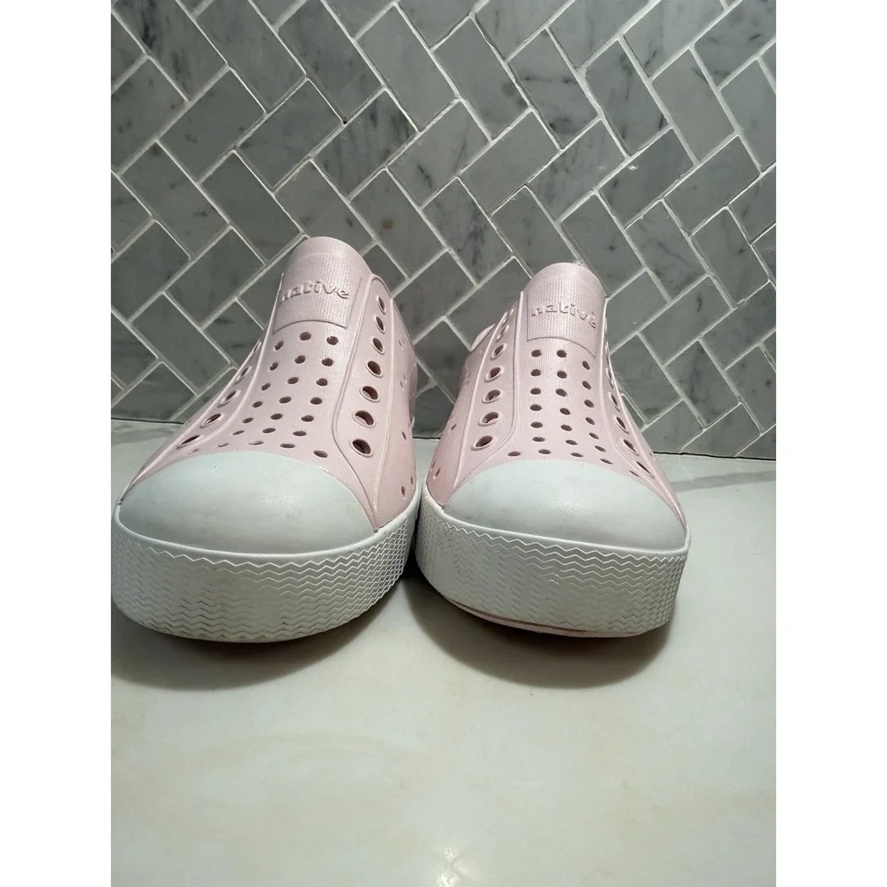 Native Jefferson Kid's Slip-On Shoe/Sneaker - Milk Pink/Shell White, Size: J3